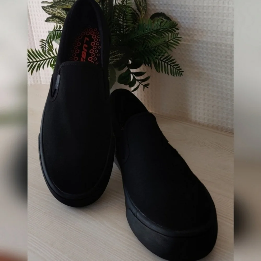 Lugz Men's Black Slip On Shoe Size 10
